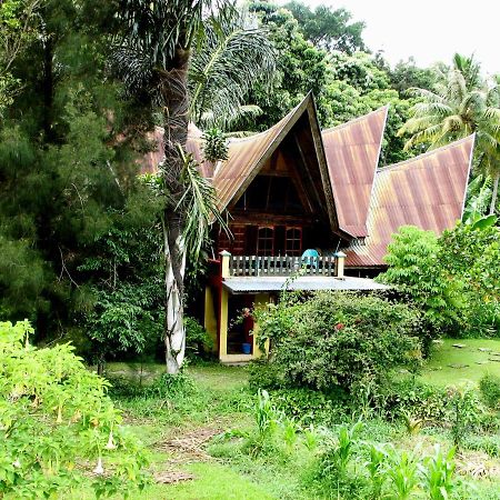 Liberta Homestay Tuk Tuk Esterno foto