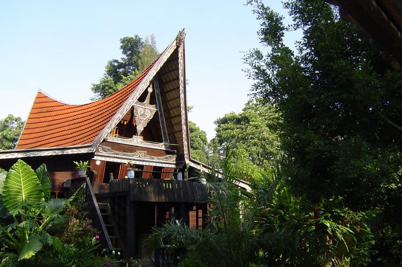 Liberta Homestay Tuk Tuk Esterno foto