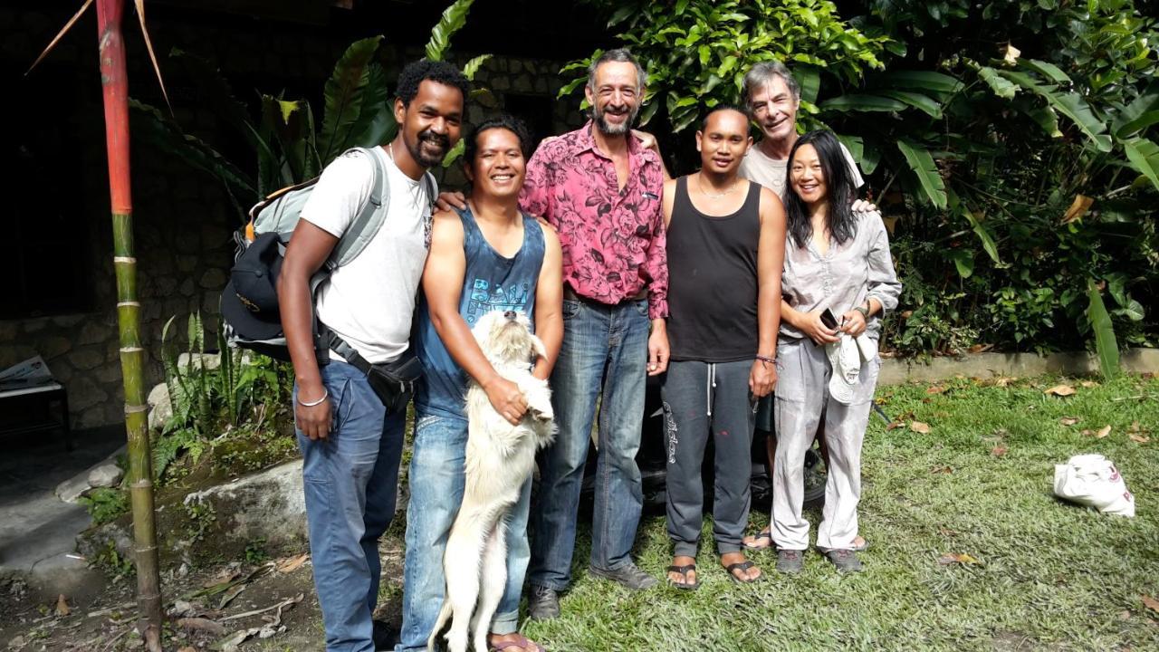 Liberta Homestay Tuk Tuk Esterno foto