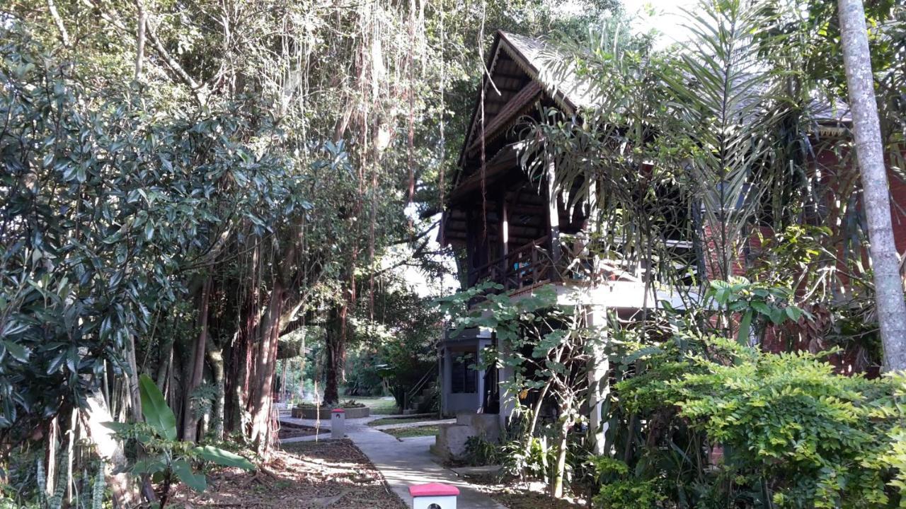 Liberta Homestay Tuk Tuk Esterno foto
