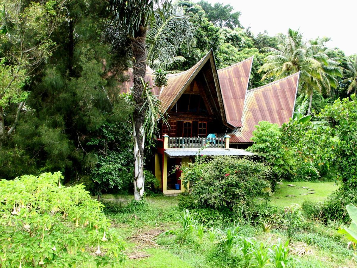 Liberta Homestay Tuk Tuk Esterno foto