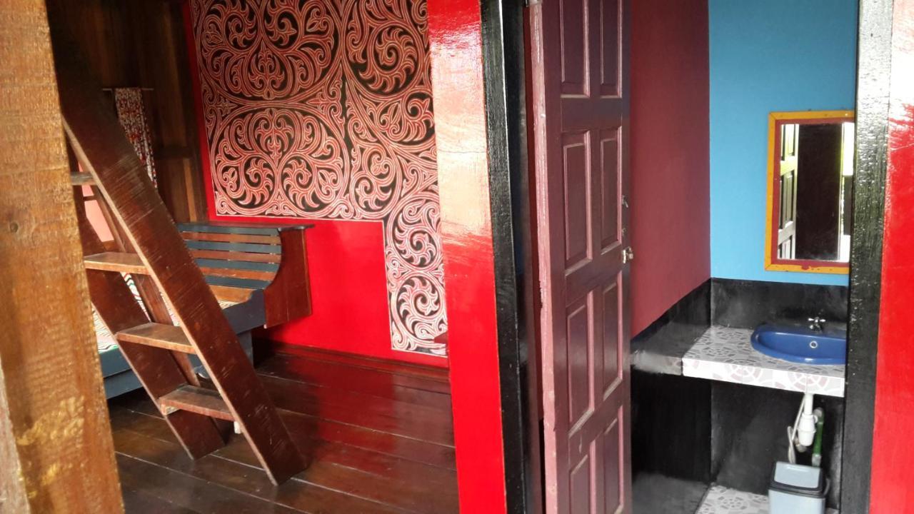 Liberta Homestay Tuk Tuk Esterno foto